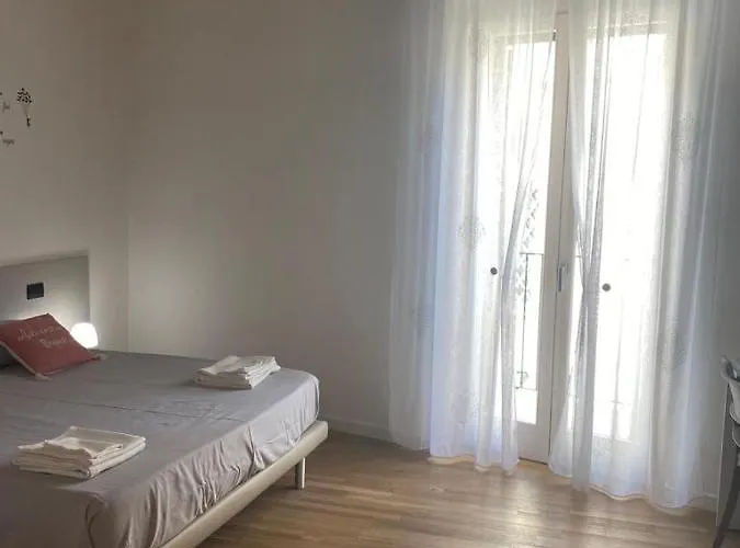 Dreamhouse Отель Бари